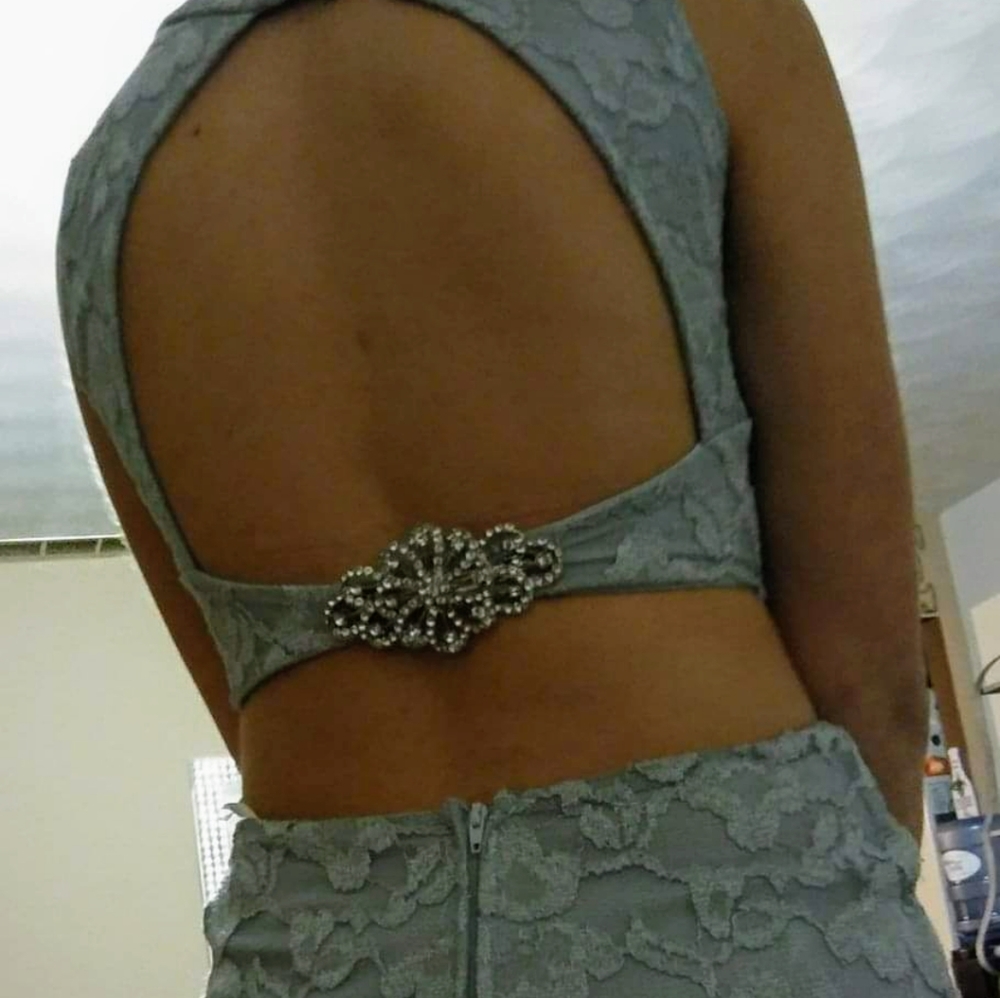 Prom dress - Picture 4 of 9